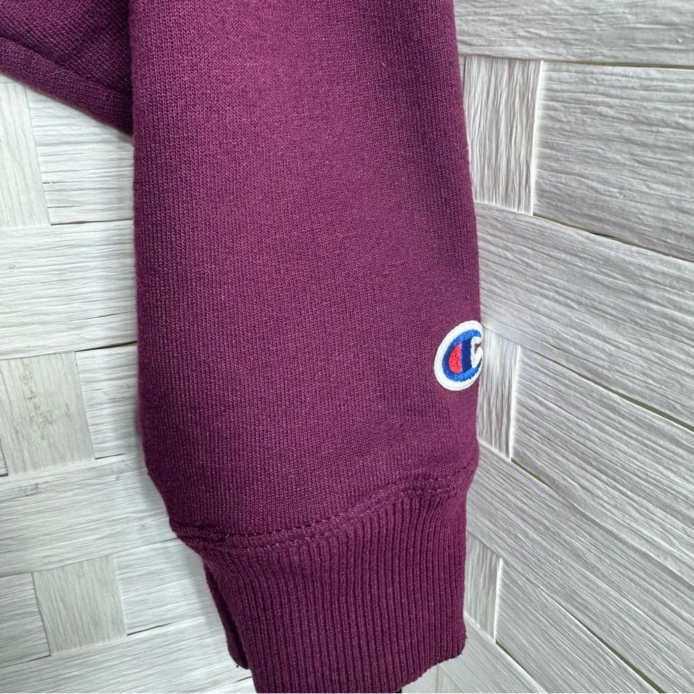 Champion Athletics Womens Berry Mock Neck Sweatshirt Pullover Size Large